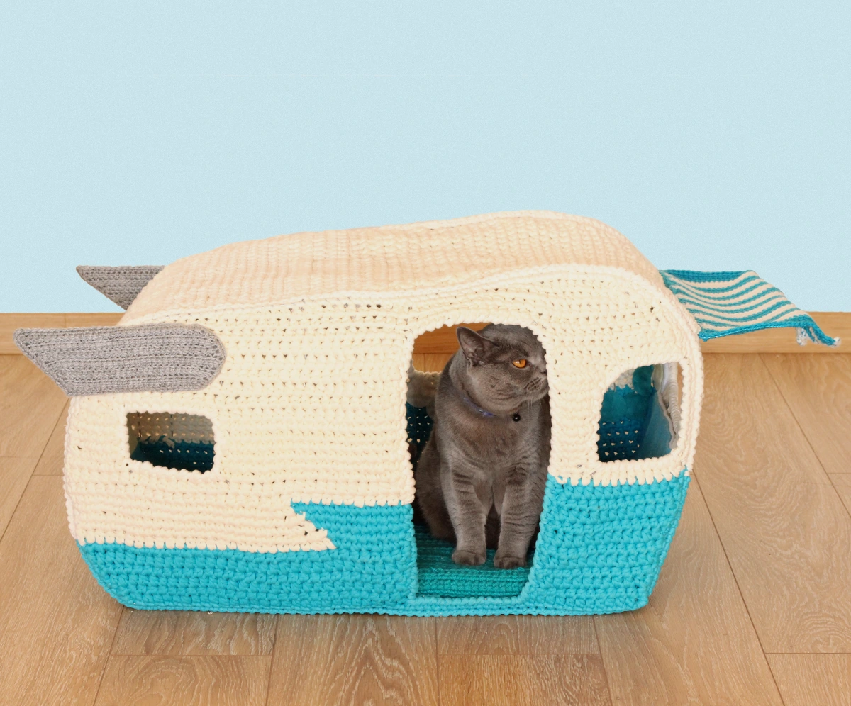 Crochet Cat Bed Pattern: On the Road House