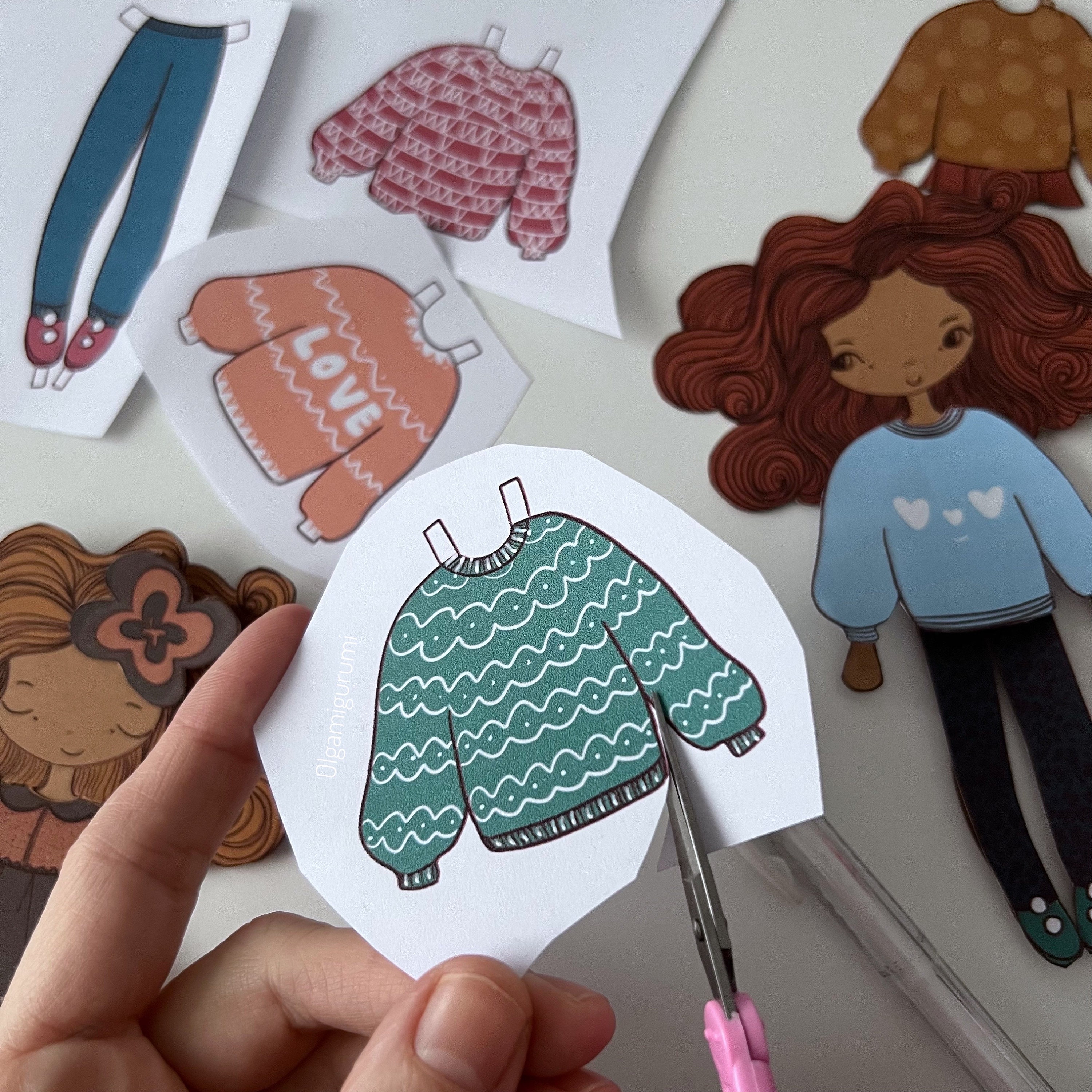 Design Your Own Winter-Themed Printable Paper Dolls